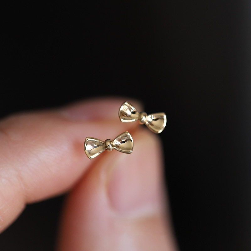 Tie Clip Silver - أقراط من الفضة الإسترليني عيار 925
