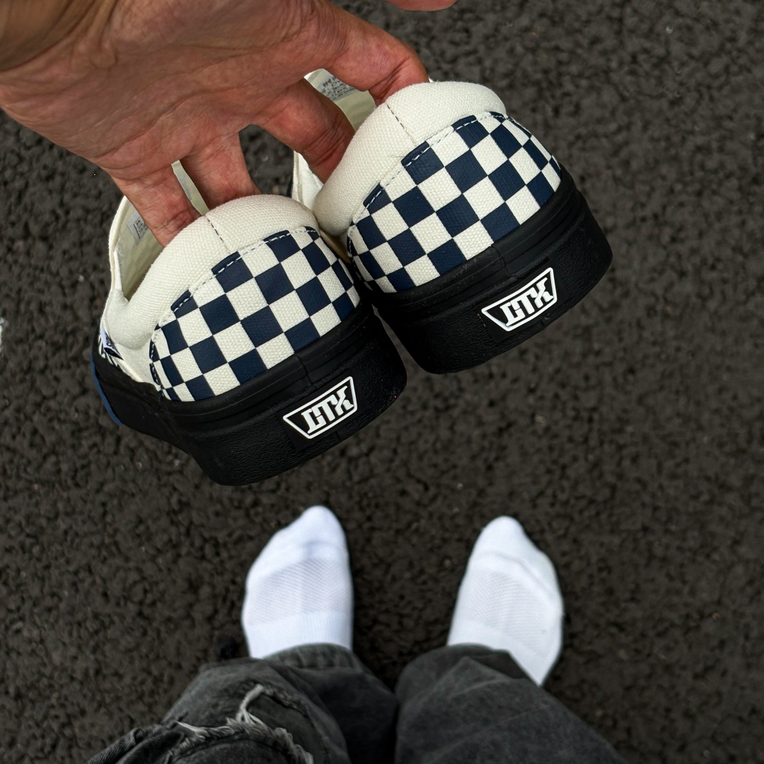 حذاء كاجوال سهل الارتداء بنمط  - مراجعة Adidas Shoes Superstar وسعره