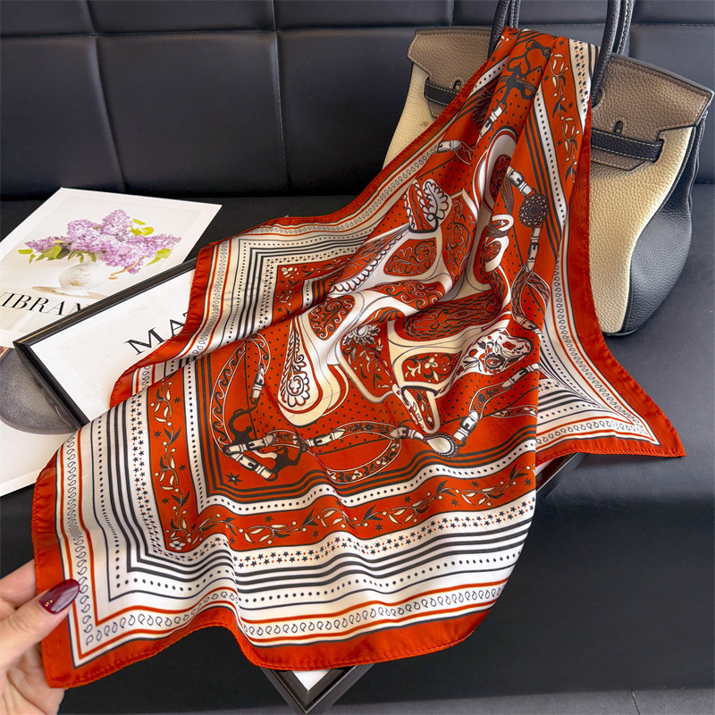 وشاح حريري مربع جديد بتصميم با - مراجعة Scarf Silk Square وسعره
