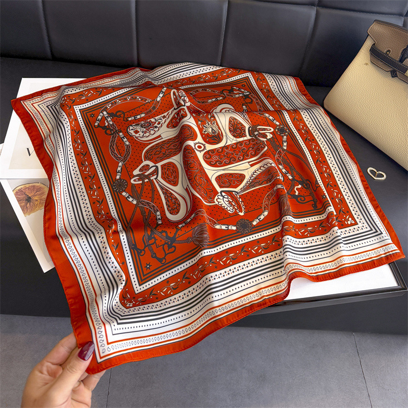 وشاح حريري مربع جديد بتصميم با - مراجعة Scarf Silk Square وسعره